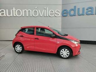 toyota aygo 70 x-play