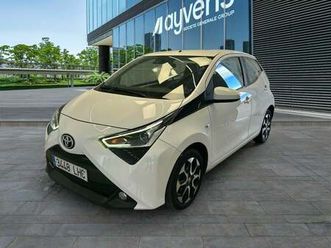 toyota aygo 70 x-play