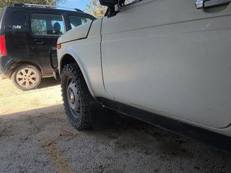lada niva 1.7 benzina