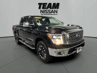 2019 nissan titan sl