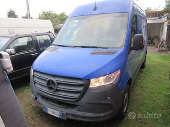 mercedes-benz sprinter f32/35 311 cdi rwd tn fur