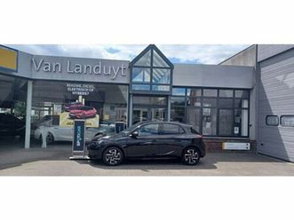opel corsa bo gs automaat - navi - achteruitrijdcamera - parkeersensoren voor + achter - dode hoekwaarschuwing