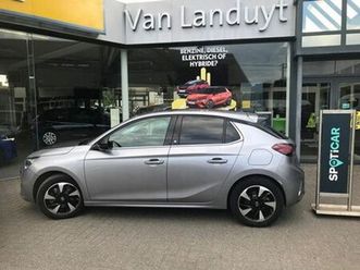 opel corsa corsa-e opel e - navigatie - achteruitrijdcamera - parkeersensoren achter