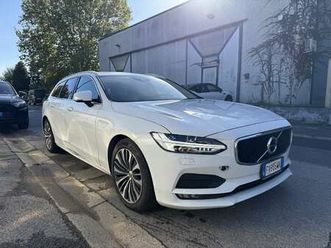 2.0 d4 momentum awd geartronic my20