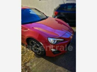 coupe 2.0 d-4s 200 carbon edition