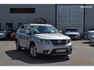 fiat freemont 3.6 v6 280ch 7 places - attelage - caméra/navi - sièges chauffants - réhausseur intégré