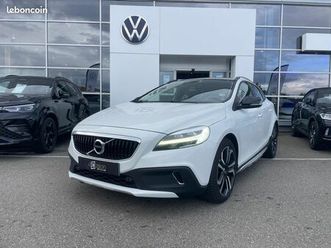 volvo v40 cross country d2 adblue 120 ch geartronic 6 oversta edition