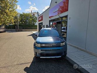 fiat grande panda 1.2 hybrid 110 cv s&s la prima