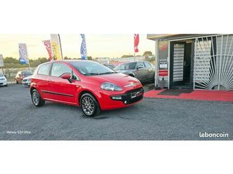 fiat punto evo / 1.4 essence 80 cv / année 2011 / ct ok