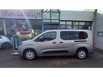 combo-life-1-2-turbo-5-zitplaatsen-lichte-vracht-bagageruimte-afscheiding-achteruitrij