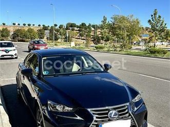 LEXUS IS IS 300H lexus-is-2-5-300h-luxury