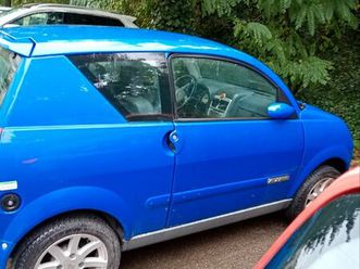 voiture sans permis 4places