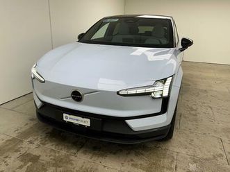 volvo ex30 e60 twin ultra performance awd: réserver un essai sur route !