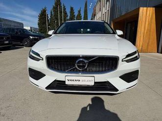 v60 ii 2019 2.0 b4 momentum business auto