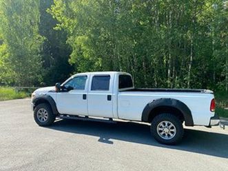 ford f-350 super duty xlt crew cab 6.7 v8