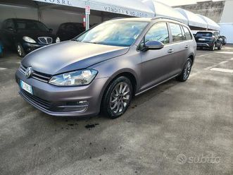 volkswagen golf variant 1.4 tgi 5p. executive blue