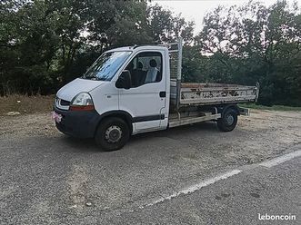 utilitaire benne 2.5 dci 120 avril 2008