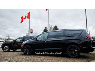 pacifica limited „awd“ s appearance