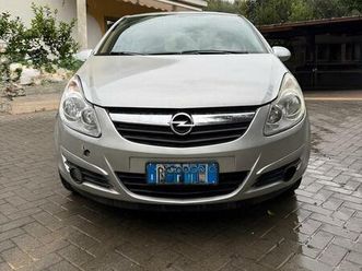 opel corsa 1.3 multijet in perfetto stato