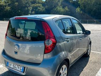 opel agila benzina/gas 2011