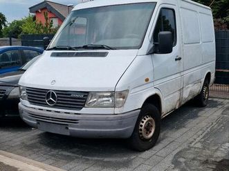 mercedes sprinter 208d