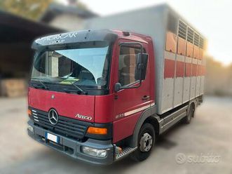 mercedes-benz atego 815 - trasporto animali