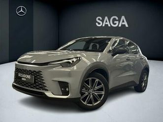 lexus lbx fwd elegant