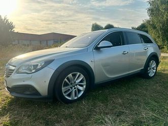 opel insignia 2.0 cdti 4x4 country tourer voll(!)