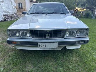 maserati 420 biturbo d'epoca del 1985 a campobasso