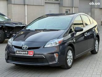 toyota prius 2014