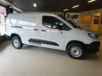 citroën berlingo l2 130 at8 bus 4x4