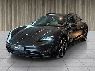 -4 / lyst skinn / pano / bose / luft / acc / s+v ++