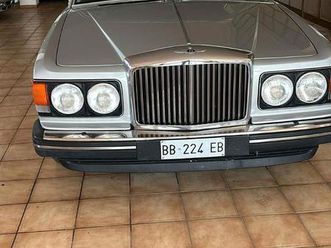 motore e cambio yaris 1400 d 6 marce 2012