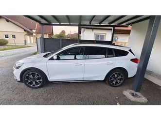ford focus active x