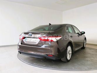 toyota camry 2.5 220h advance