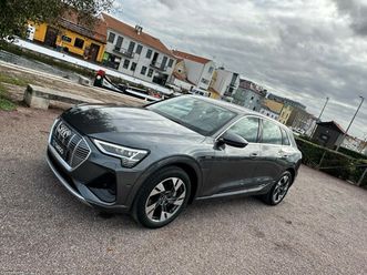 audi e-tron 55 quattro s line abril/21