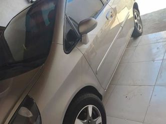vende - se carro em ótimo estado de conservação!