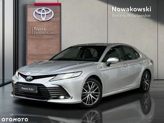 toyota camry 2.5 hybrid executive cvt