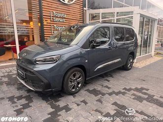 toyota proace city verso long 1.5 d-4d family
