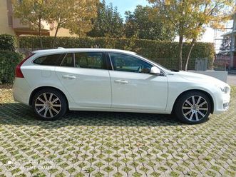 volvo v60 d6 twin engine geartronic momentum
