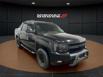 used 2011 chevrolet avalanche 1500 lt