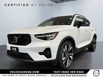 2025 volvo xc40 b5 plus dark theme certified pre owned!