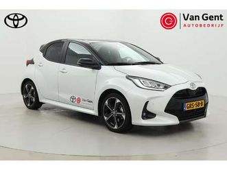 toyota yaris 1.5 hybrid 130 launch edition | dodehoek detectie | navigatie | head-up display | stoel-/stuurverwarming | jbl | parkeersensoren voor/achter | 17 i
