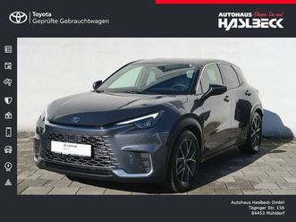 lexus lbx awd e-four emotion