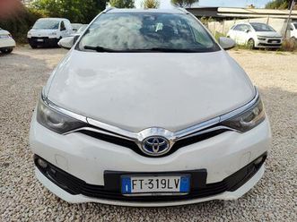 toyota auris touring sports 1.8 hybrid active