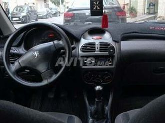 peugeot 206 essence manuelle 2007 à salé