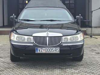 lincoln towncar pogrebno vozilo automatik, 2000 god.