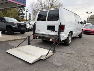 2013 ford econoline commercial