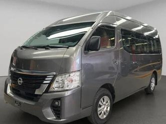 nissan nv350 2.5 14 pasajeros amplia aa