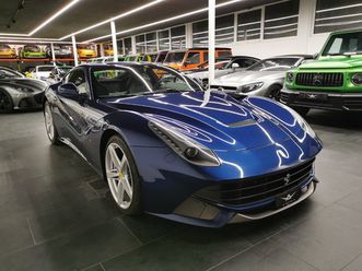 f12 berlinetta blu tour de france ferrari garantie
